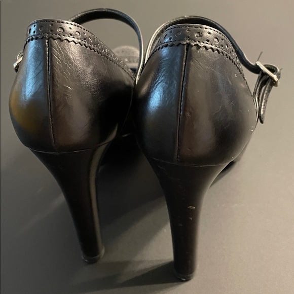 Ralph Lauren Collection Purple Label Mary Jane Pumps Black Leather Size 6B - Picture 4 of 11